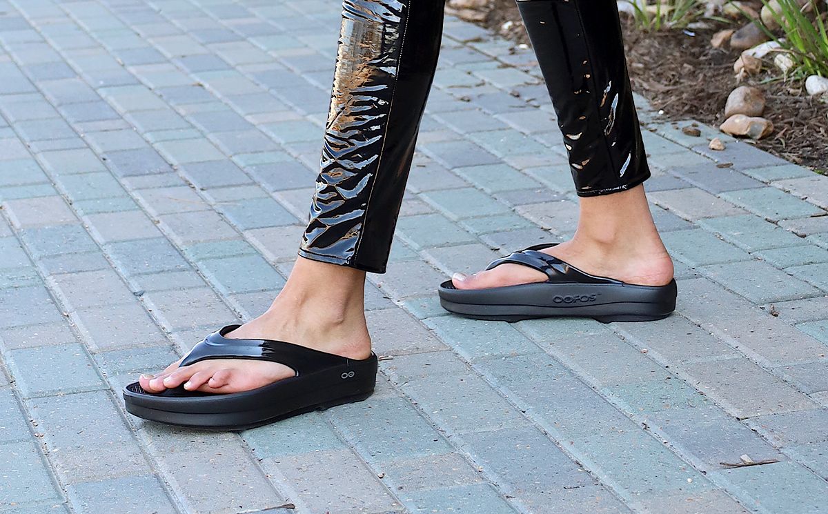 Oofos OOmega OOlala Sandal Sandalen Dames Zwart | QX1697852