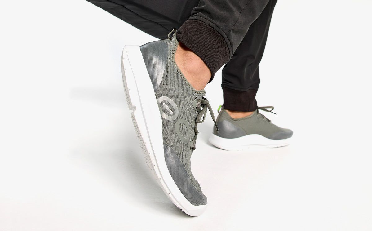 Oofos OOmg Sport LS Low Shoe Schoenen Heren Wit Olijfgroen | GT4835026